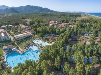 4mori en offer-october-in-village-in-sardinia-with-swimming-pool 017